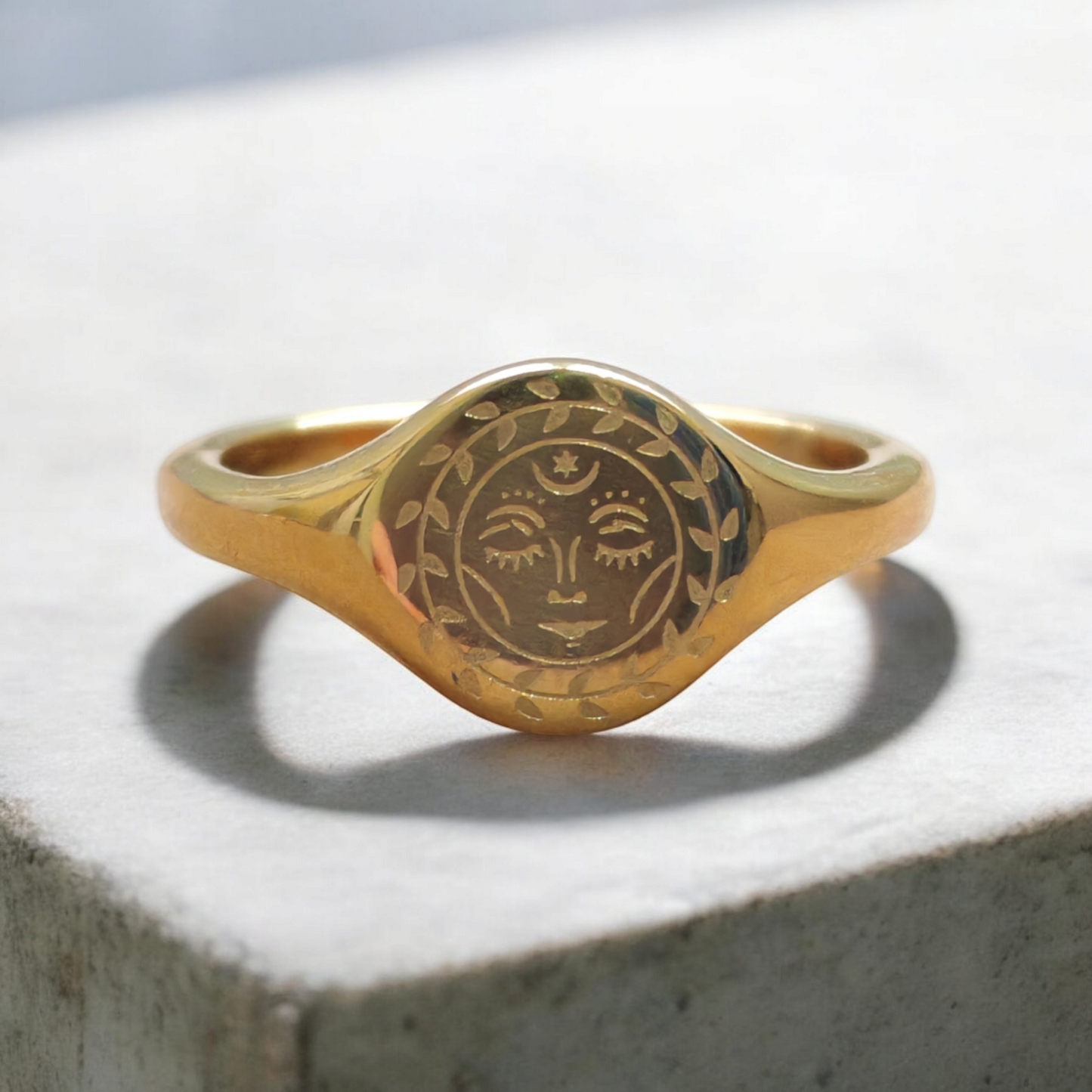 Bague Chevalière Déesse